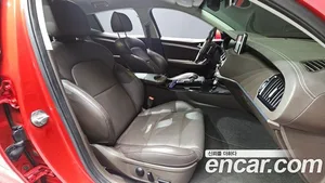 Kia Stinger, 2017 — миниатюра 16