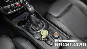 Mini Clubman, 2019 — миниатюра 12