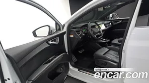 Audi Q4 e-tron, 2022 — миниатюра 10