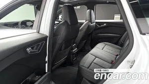 Audi Q4 e-tron, 2022 — миниатюра 11