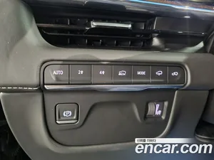 Cadillac Escalade, 2021 — миниатюра 13