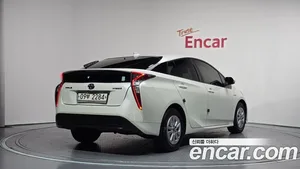 Toyota Prius, 2018 — миниатюра 2