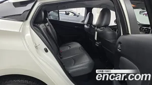 Toyota Prius, 2018 — миниатюра 12