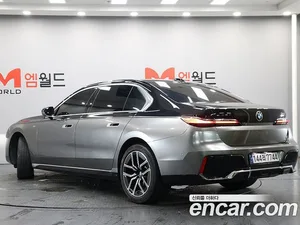 BMW 7-Series, 2023 — миниатюра 4