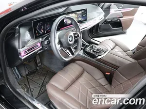 BMW 7-Series, 2023 — миниатюра 11