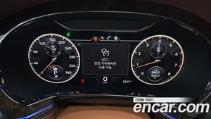 Bentley Flying Spur, 2023 — миниатюра 11