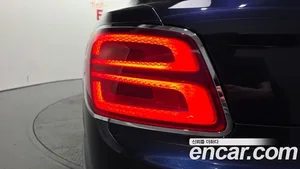 Bentley Flying Spur, 2023 — миниатюра 9