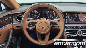 Bentley Flying Spur, 2023 — миниатюра 33