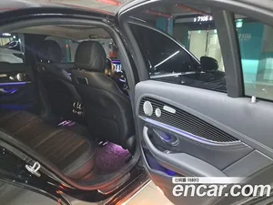 Mercedes-Benz E-Class, 2019 — миниатюра 14