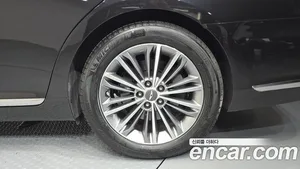 Genesis EQ900, 2017 — миниатюра 7