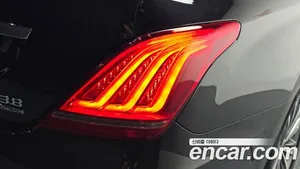 Genesis EQ900, 2017 — миниатюра 9