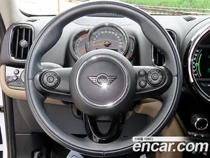 Mini Countryman, 2020 — миниатюра 8