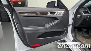 Genesis G80, 2017 — миниатюра 14