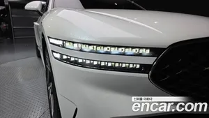 Genesis G90, 2022 — миниатюра 8