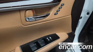Lexus ES, 2016 — миниатюра 28