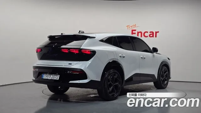Renault Filante, 2026 — фото автомобиля из Кореи