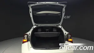 Toyota Prius, 2020 — миниатюра 20