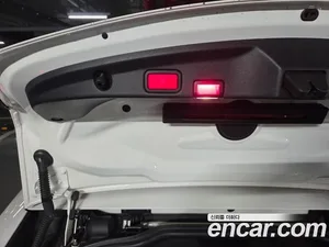 Mercedes-Benz E-Class, 2020 — миниатюра 16