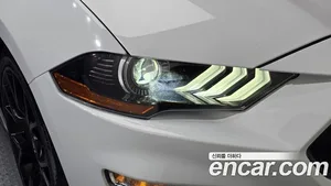 Ford Mustang, 2021 — миниатюра 8