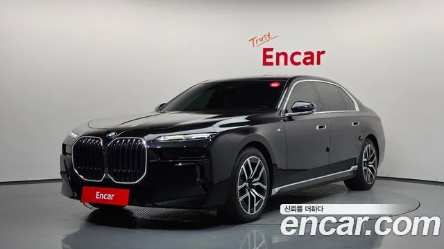 BMW 7-Series, 2023 — фото автомобиля из Кореи
