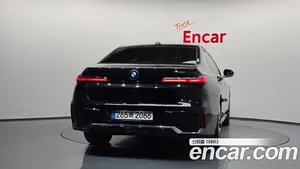 BMW 7-Series, 2023 — миниатюра 4