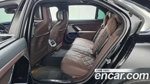 BMW 7-Series, 2023 — миниатюра 12