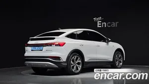 Audi Q4 e-tron, 2022 — миниатюра 2