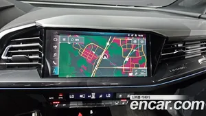 Audi Q4 e-tron, 2022 — миниатюра 20