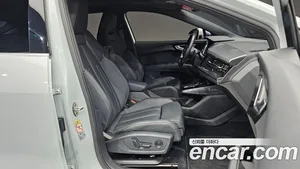 Audi Q4 e-tron, 2022 — миниатюра 16