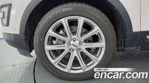 Ford Explorer, 2017 — миниатюра 5