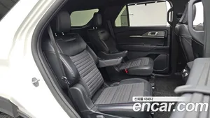 Ford Explorer, 2025 — миниатюра 11