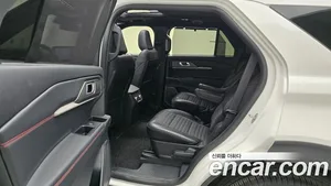 Ford Explorer, 2025 — миниатюра 12