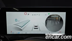 Kia EV6, 2023 — миниатюра 10