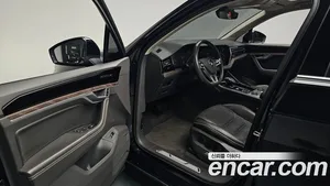 Volkswagen Touareg, 2020 — миниатюра 12