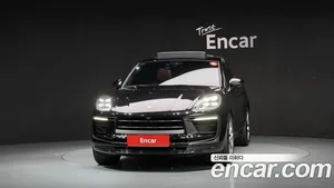 Porsche Macan, 2022 — миниатюра 2