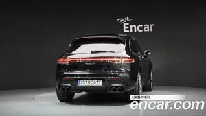 Porsche Macan, 2022 — миниатюра 4