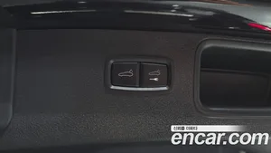Porsche Macan, 2022 — миниатюра 17