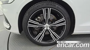 Volvo S60, 2020 — миниатюра 5