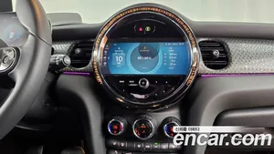 Mini Cooper, 2023 — миниатюра 14