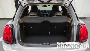 Mini Cooper, 2023 — миниатюра 20