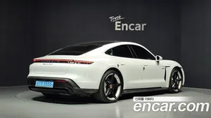 Porsche Taycan, 2023 — миниатюра 2