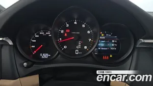 Porsche Macan, 2021 — миниатюра 11