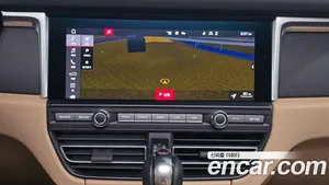 Porsche Macan, 2021 — миниатюра 19