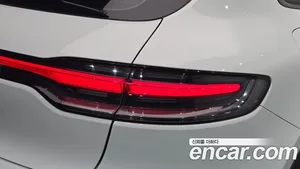 Porsche Macan, 2021 — миниатюра 9