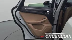 Porsche Macan, 2021 — миниатюра 15