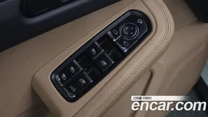 Porsche Macan, 2021 — миниатюра 29