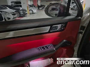 Porsche Cayenne, 2022 — миниатюра 8