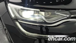 Renault SM6, 2016 — миниатюра 8