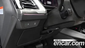 Audi Q4 e-tron, 2023 — миниатюра 35