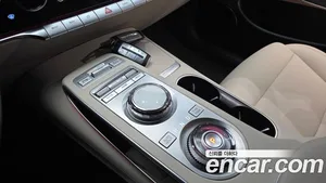 Genesis GV70, 2022 — миниатюра 9